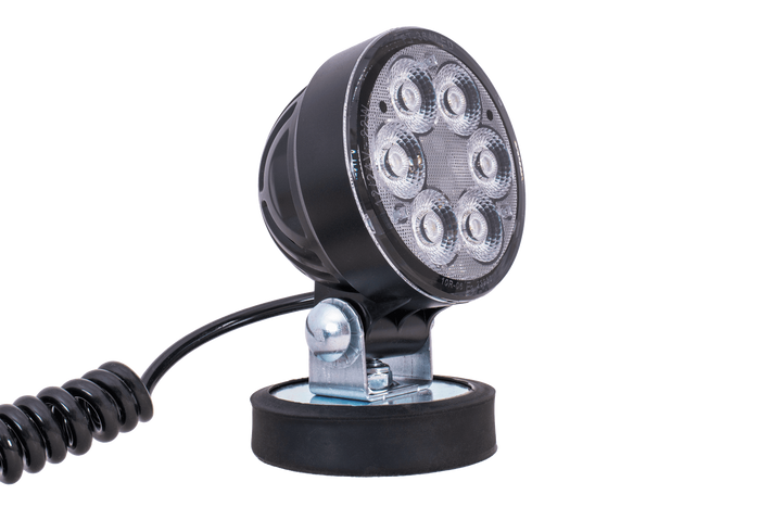 LED reflektorová pracovná lampa FRISTOM FT-364 6xLED 2500lm s magnetickým držiakom